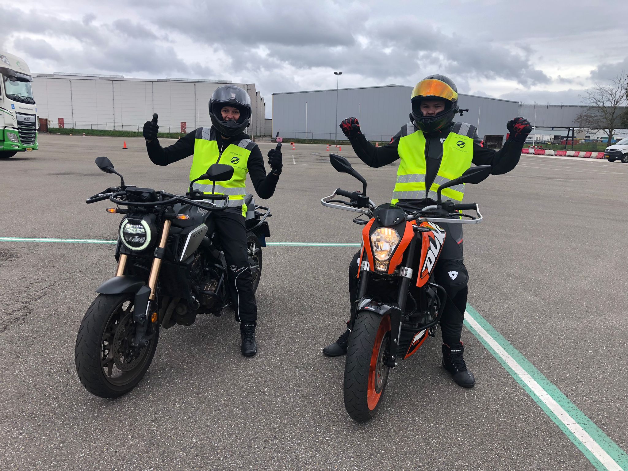 Motorrijles 7